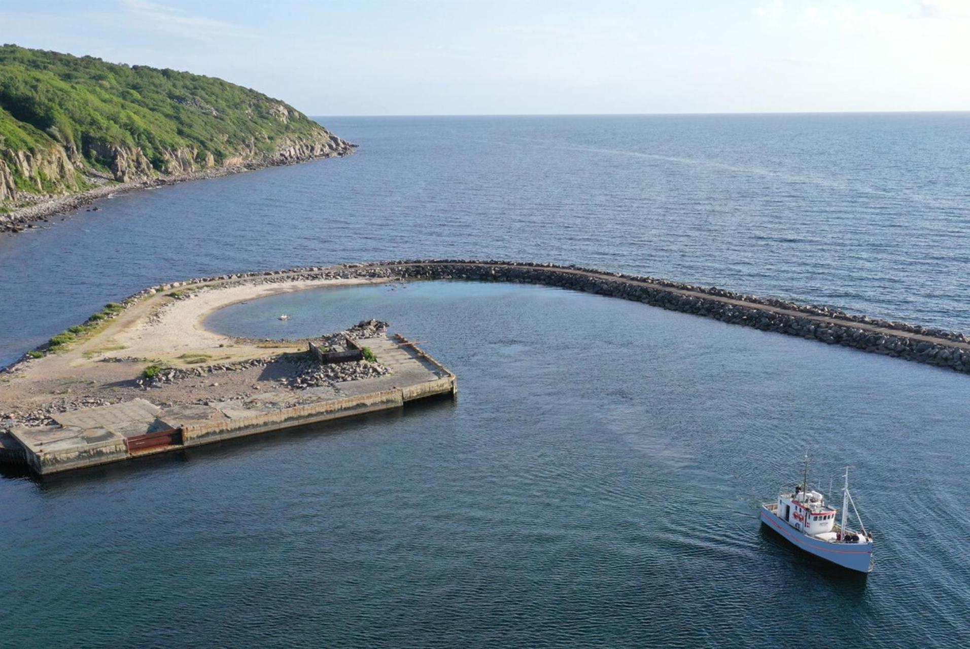 Varra Water - Unique Boat Accomodation - Bornholm - Fjaelstavn Neksø Екстериор снимка