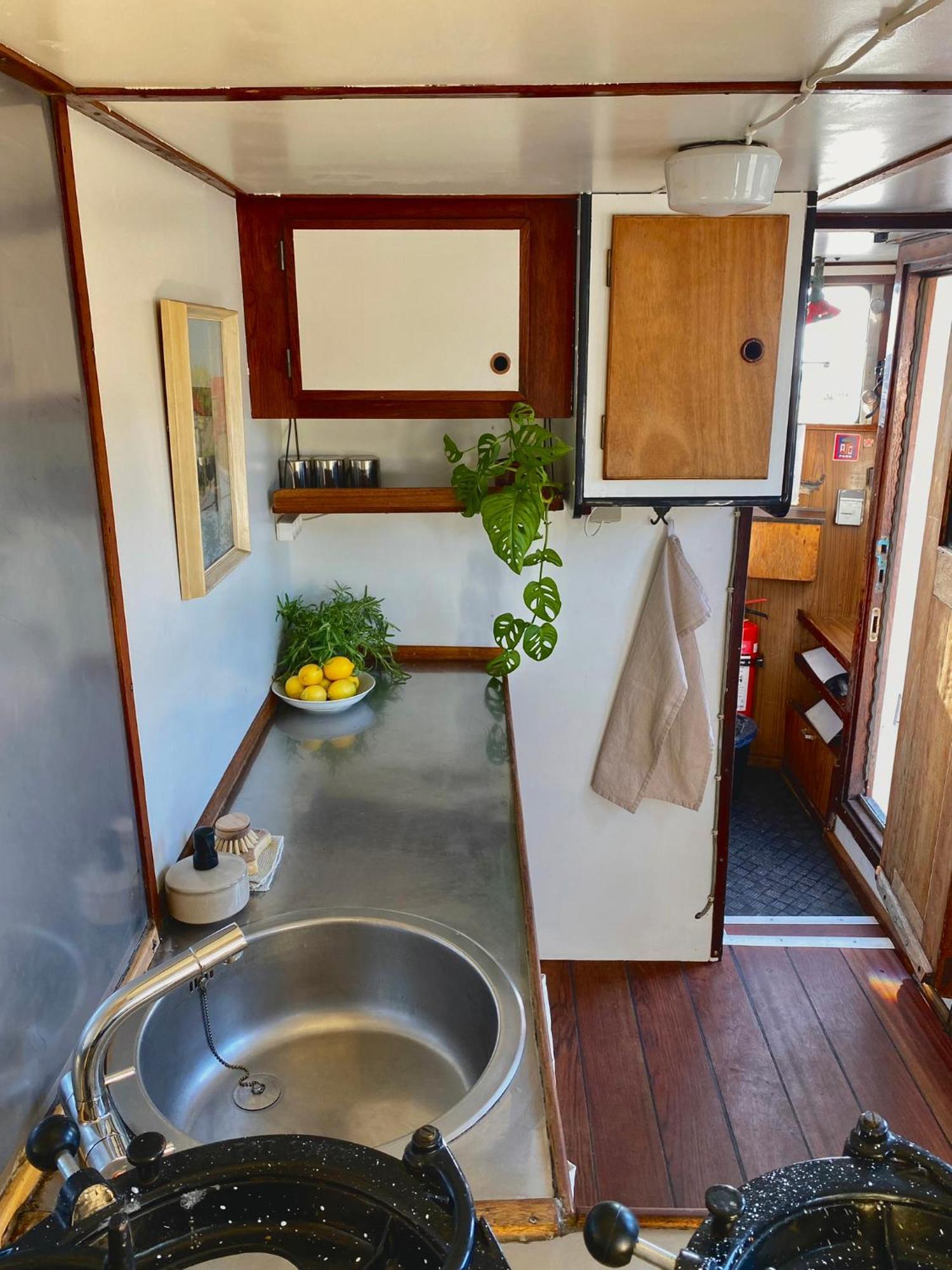 Varra Water - Unique Boat Accomodation - Bornholm - Fjaelstavn Neksø Екстериор снимка